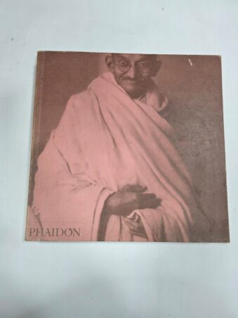 GANDHI , A PHOTO BIOGRAPHY, PETER RUHE