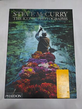 STEVE McCURRY , THE ICONIC PHOTOGRAPHS